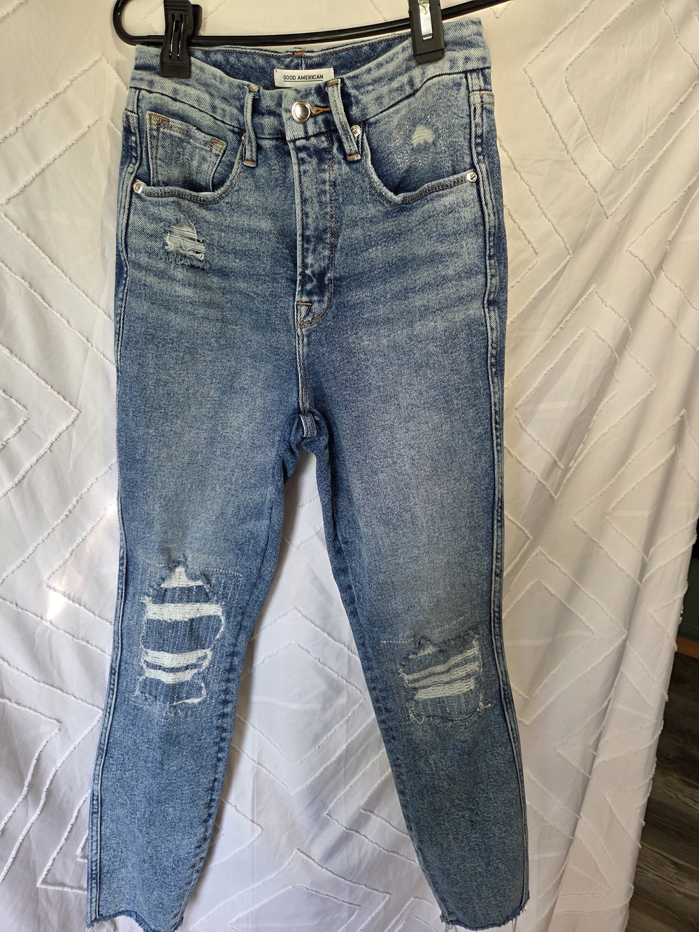 Good American Light Blue Distressed Skinny Jeans